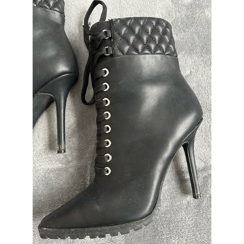 🖤 Jennifer Lopez Lace Up Boots - Picture 3 of 7